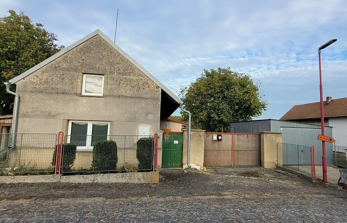 Prodej rodinného domu 200 m², pozemek 600 m²